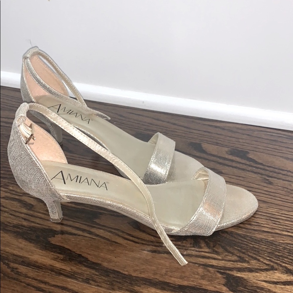 Gold Amiana heels